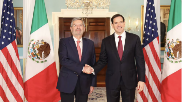 En llamada, Marco Rubio y Juan Ramón de la Fuente abordan combate a “redes narcoterroristas”